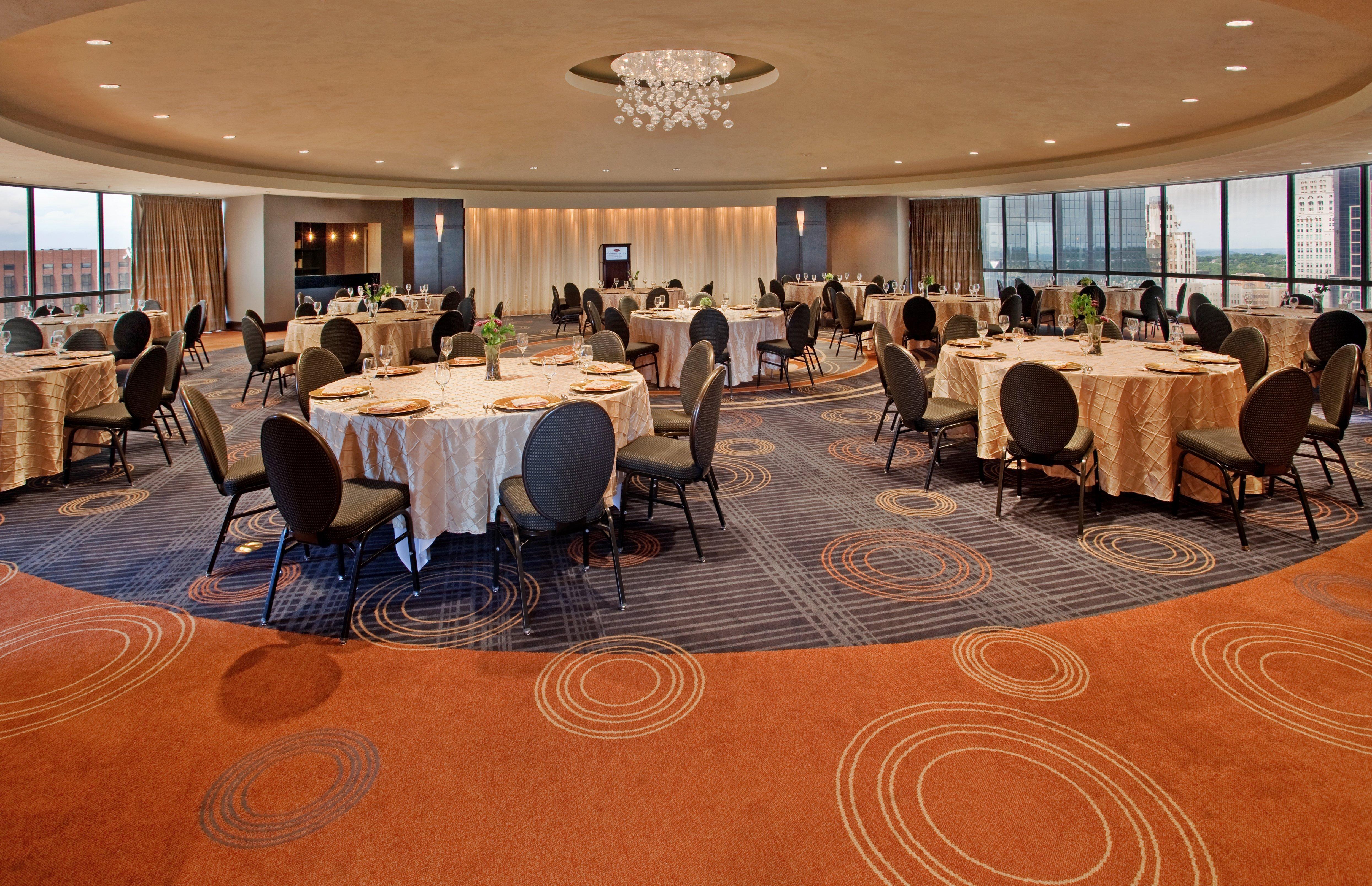 Crowne Plaza Kansas City Downtown By Ihg Exterior photo