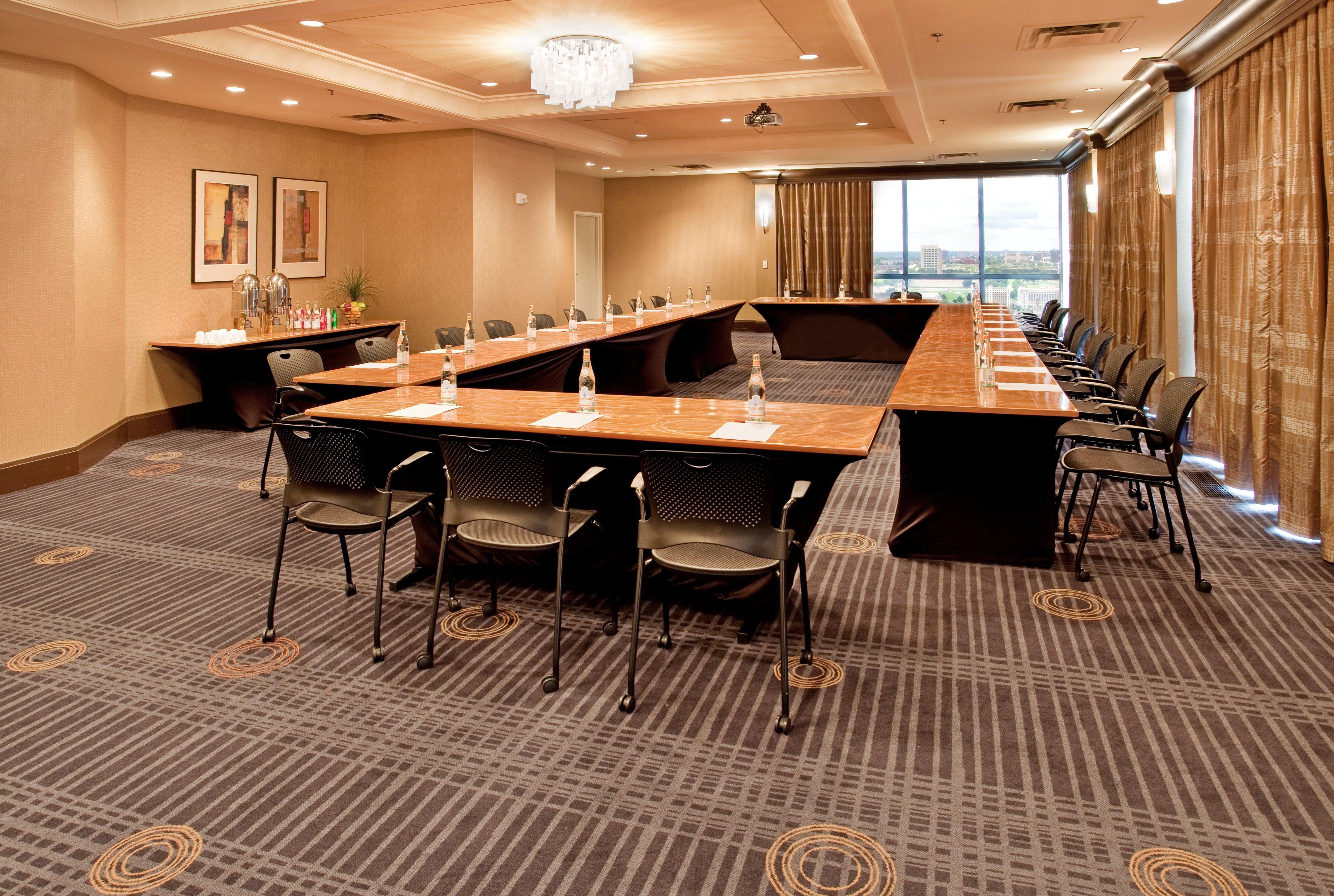 Crowne Plaza Kansas City Downtown By Ihg Exterior photo