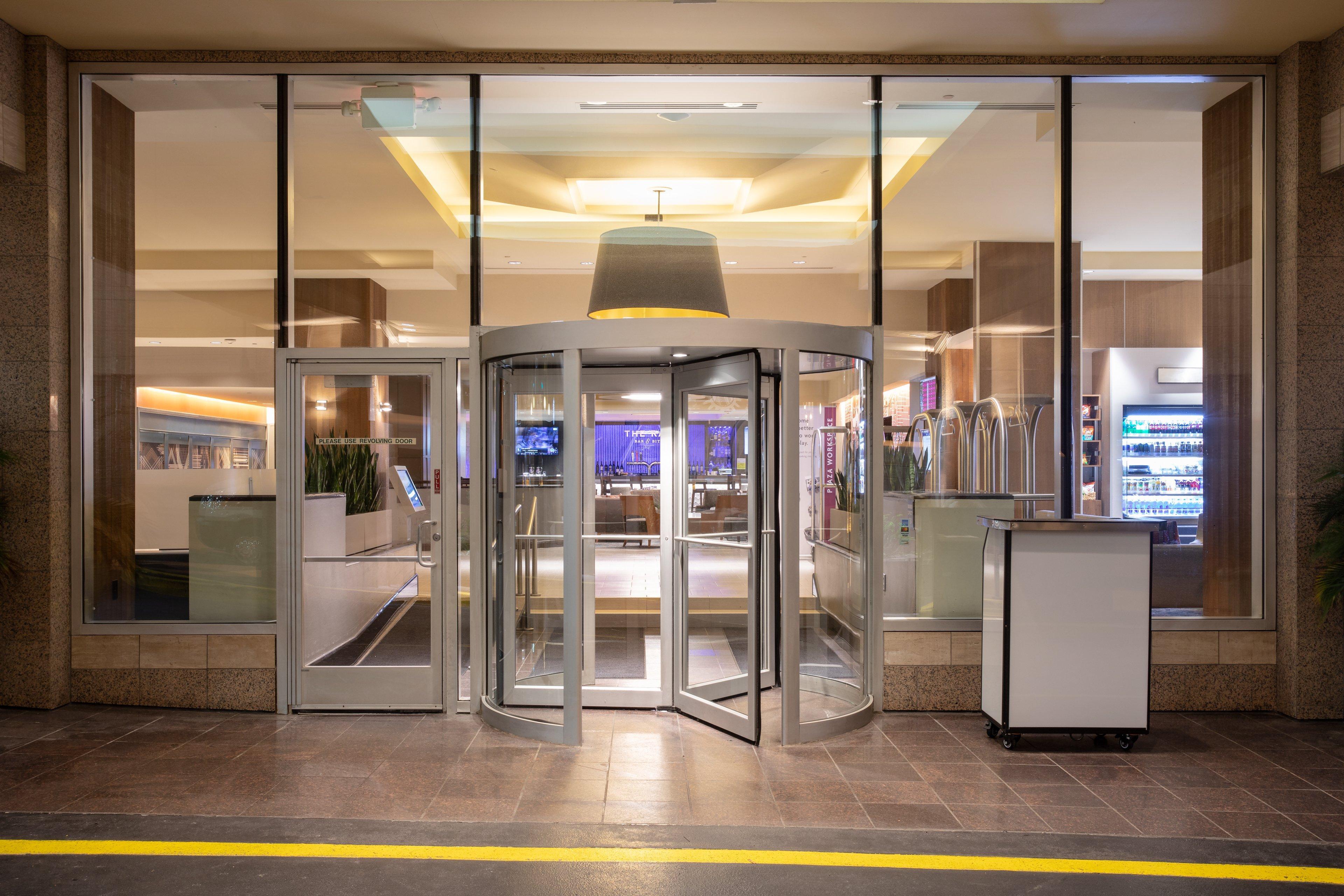 Crowne Plaza Kansas City Downtown By Ihg Exterior photo