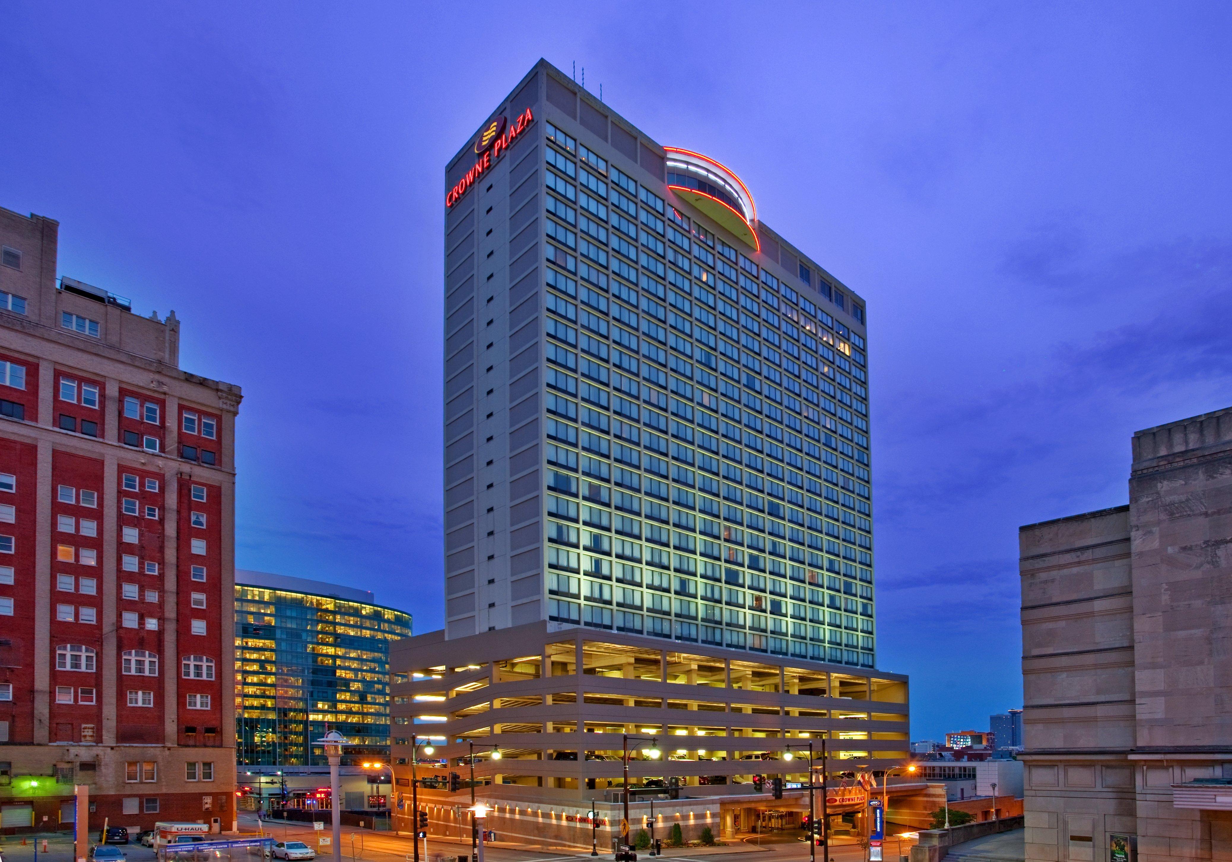 Crowne Plaza Kansas City Downtown By Ihg Exterior photo